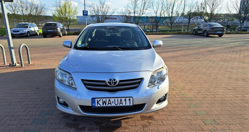 Toyota Corolla cena 19900 przebieg: 195500, rok produkcji 2008 z Katowice małe 254